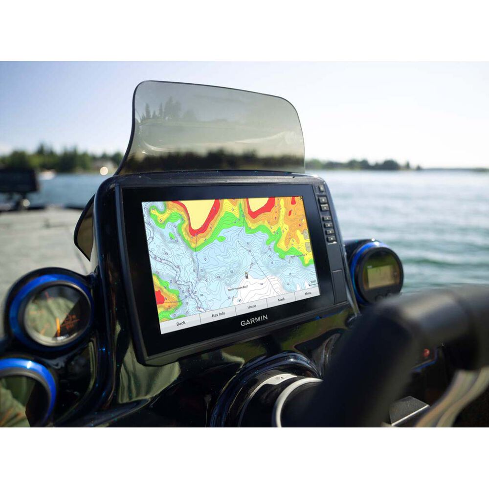 Garmin Echomap UHD2 95SV with GT56UHD-TM Transducer and Garmin Navionics+